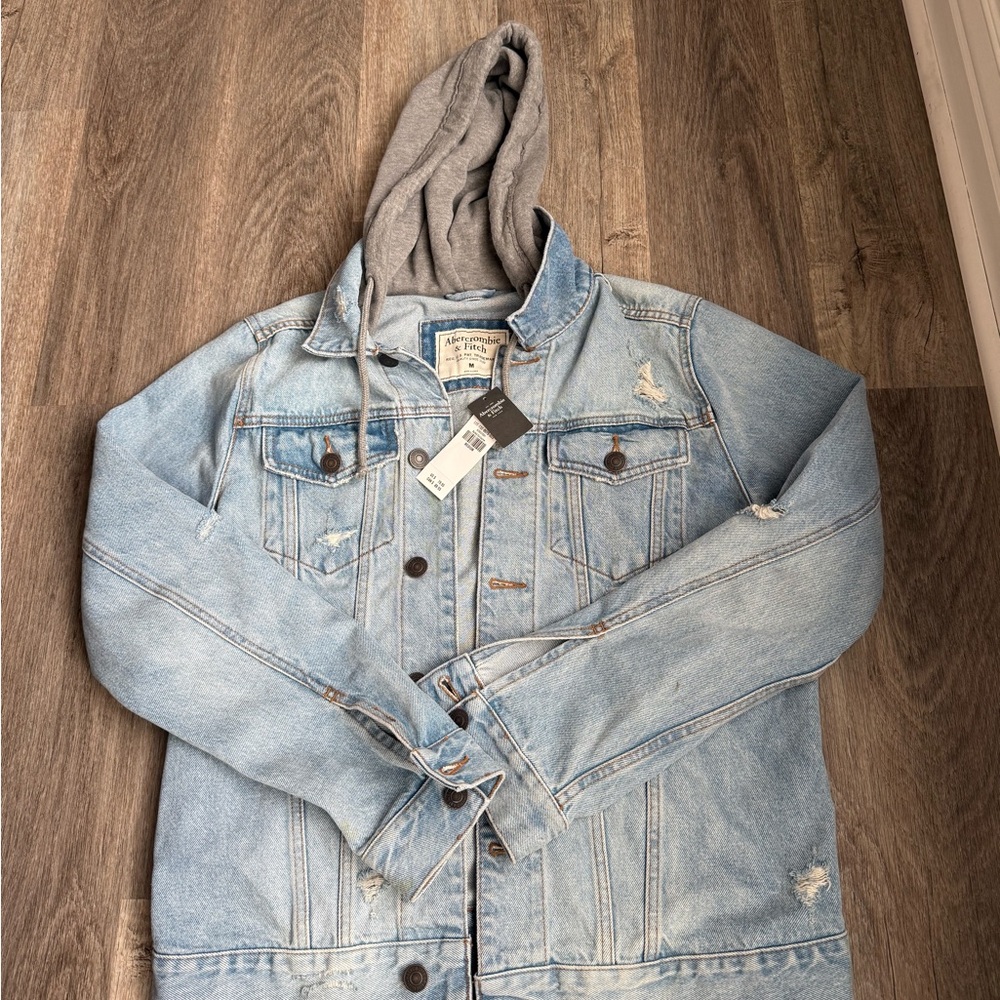 Men’s M Abercrombie Jean Jacket w/ hood